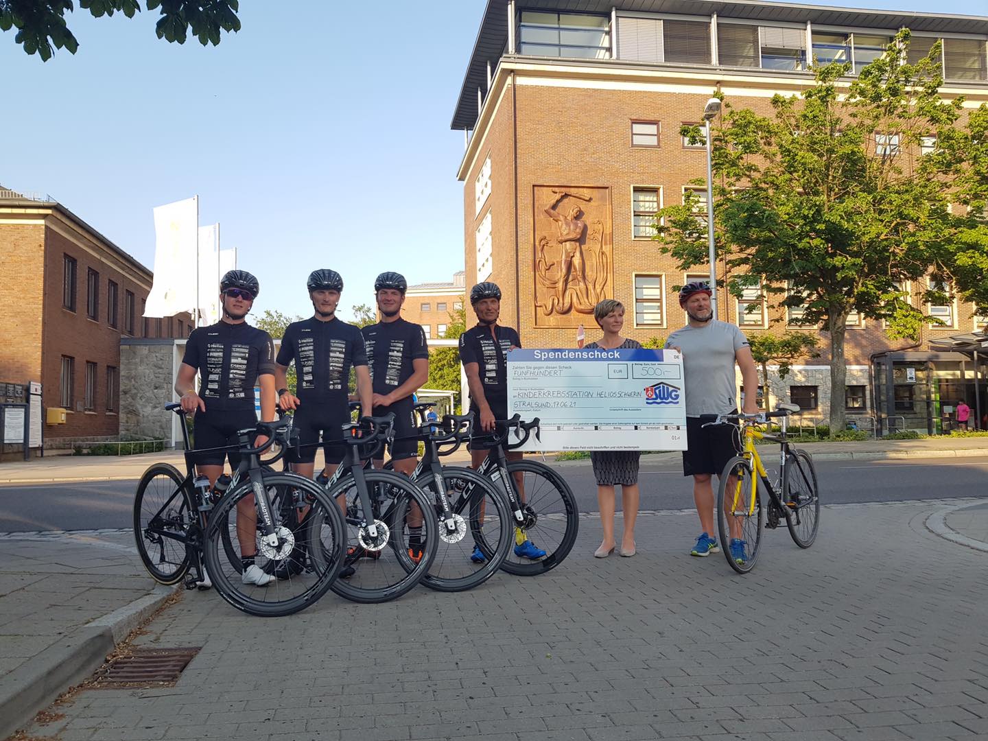 500 km Tour durch MV für Schweriner Kinderkrebsstation